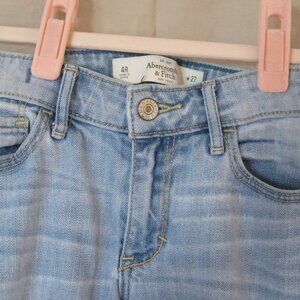 Size 4 Abercrombie light wash jeans